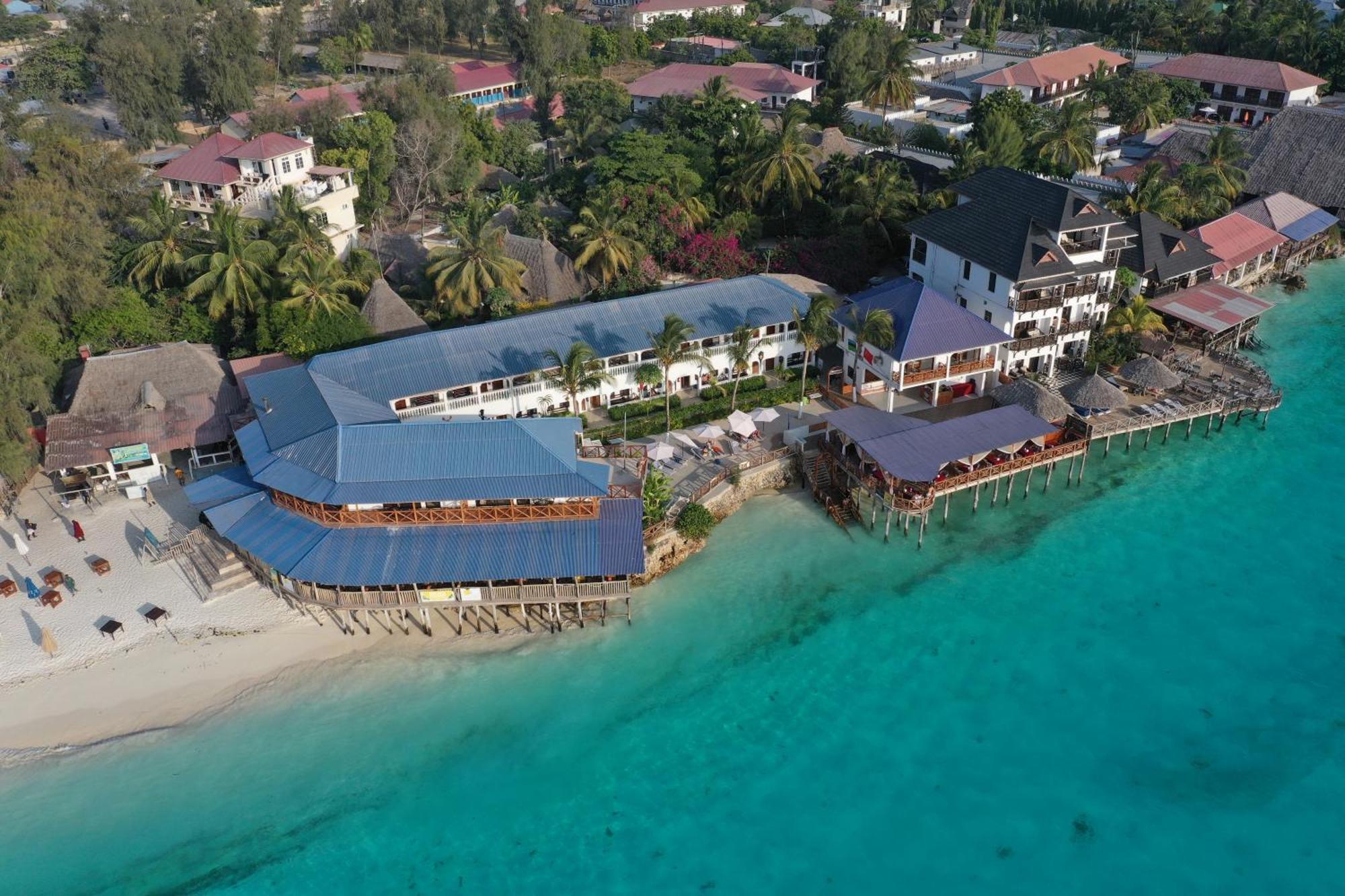 Zenobia Beach Resort Нунгви Экстерьер фото